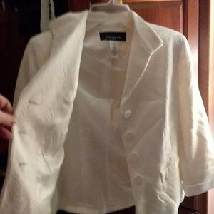 Jones New York Cream Blazer